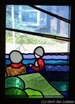 Glas in lood, vissers of boeren op de dijk.
<br/>
Gert-Jan Lobbes, 2016